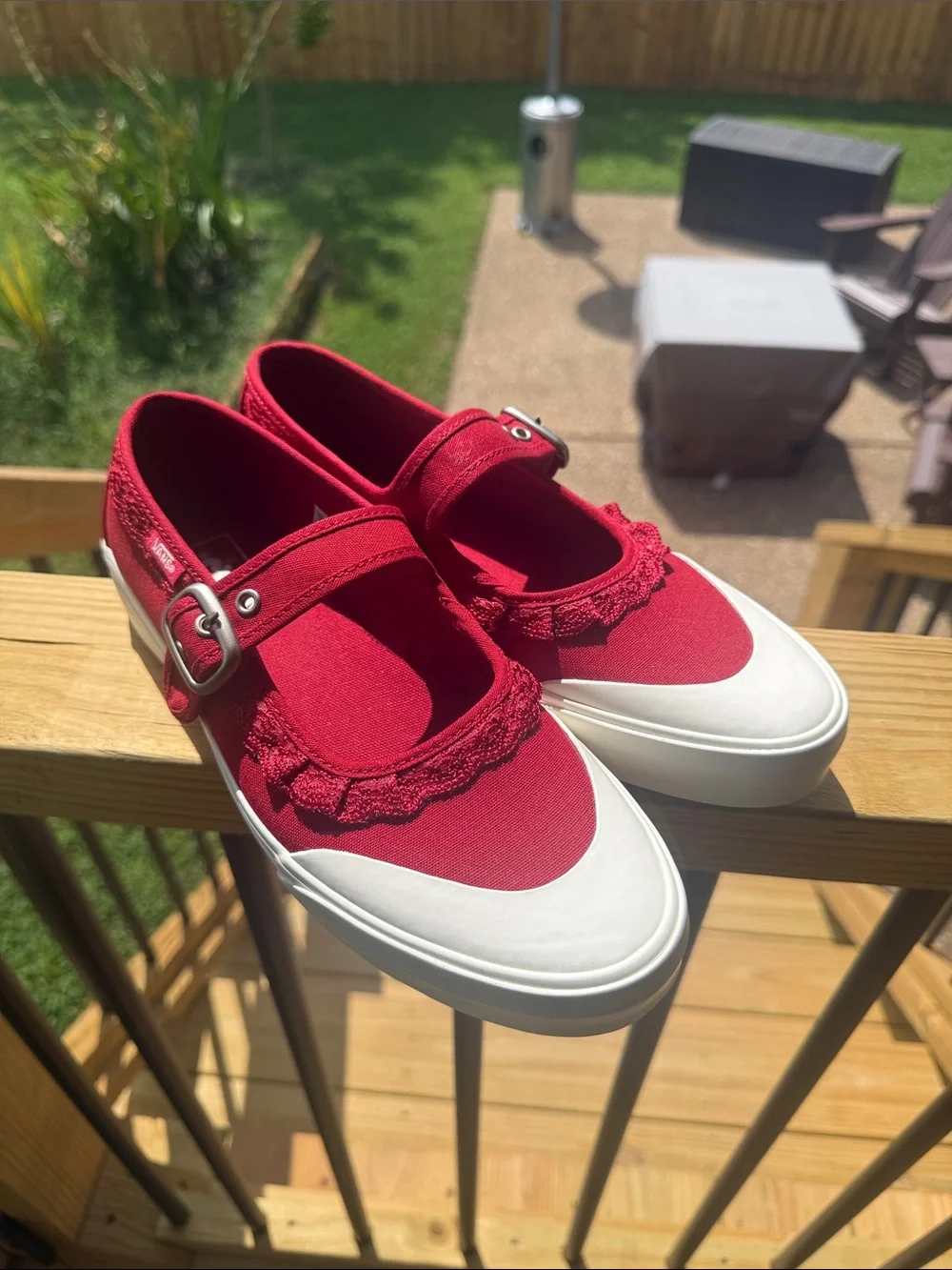 Vans Mary Jane Chou Chou Red Lace Size 8
